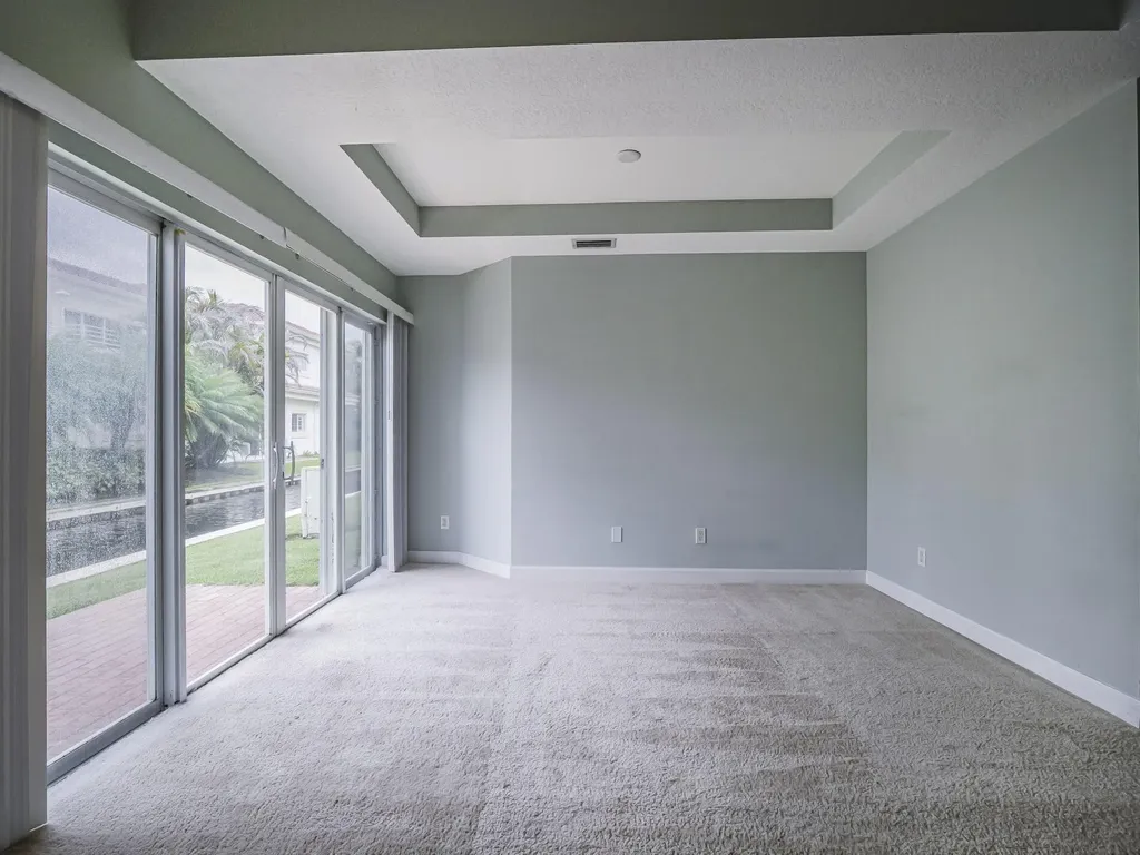 524 7th Square Vero Beach FL 32962
