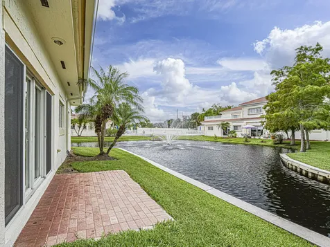 524 7th Square Vero Beach FL 32962