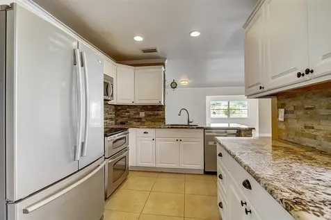 9387 Richmond Circle Boca Raton FL 33434