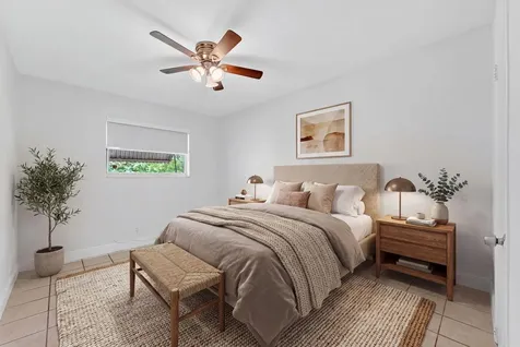 540 NE 58th Street Oakland Park FL 33334