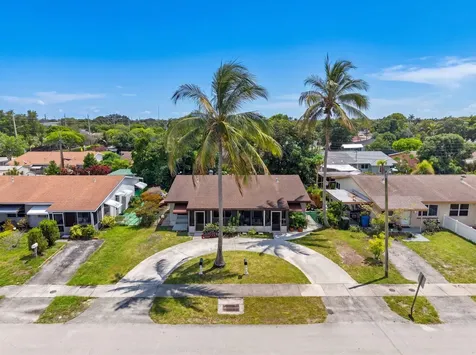 540 NE 58th Street Oakland Park FL 33334