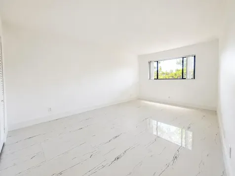 588 Trace Circle Deerfield Beach FL 33441