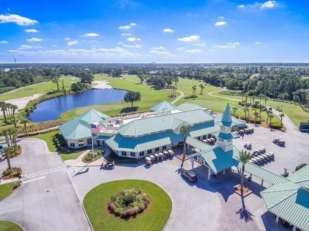 8906 Sandshot Court Port St Lucie FL 34986
