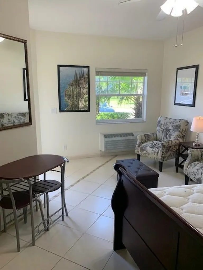 8906 Sandshot Court Port St Lucie FL 34986