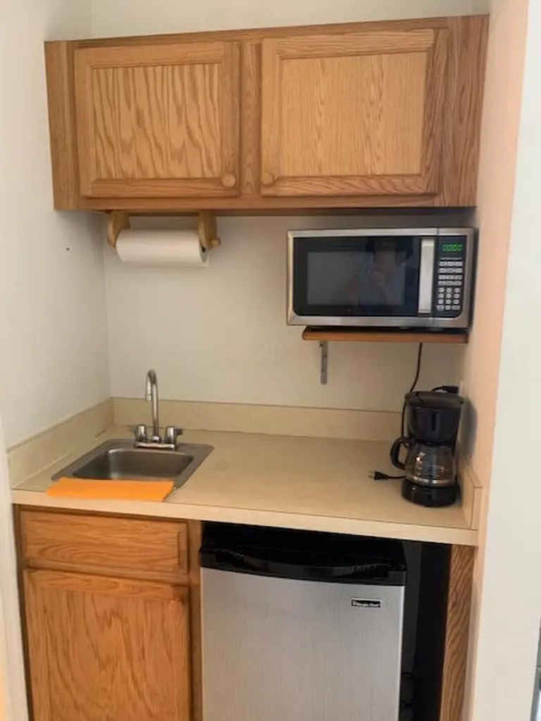 8906 Sandshot Court Port St Lucie FL 34986