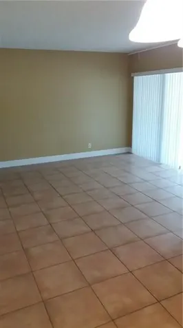 2947 Riverside Drive Coral Springs FL 33065