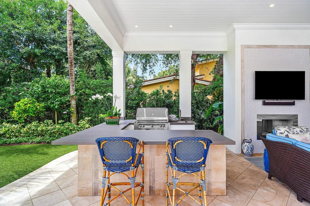2249 E Maya Palm Drive Boca Raton FL 33432