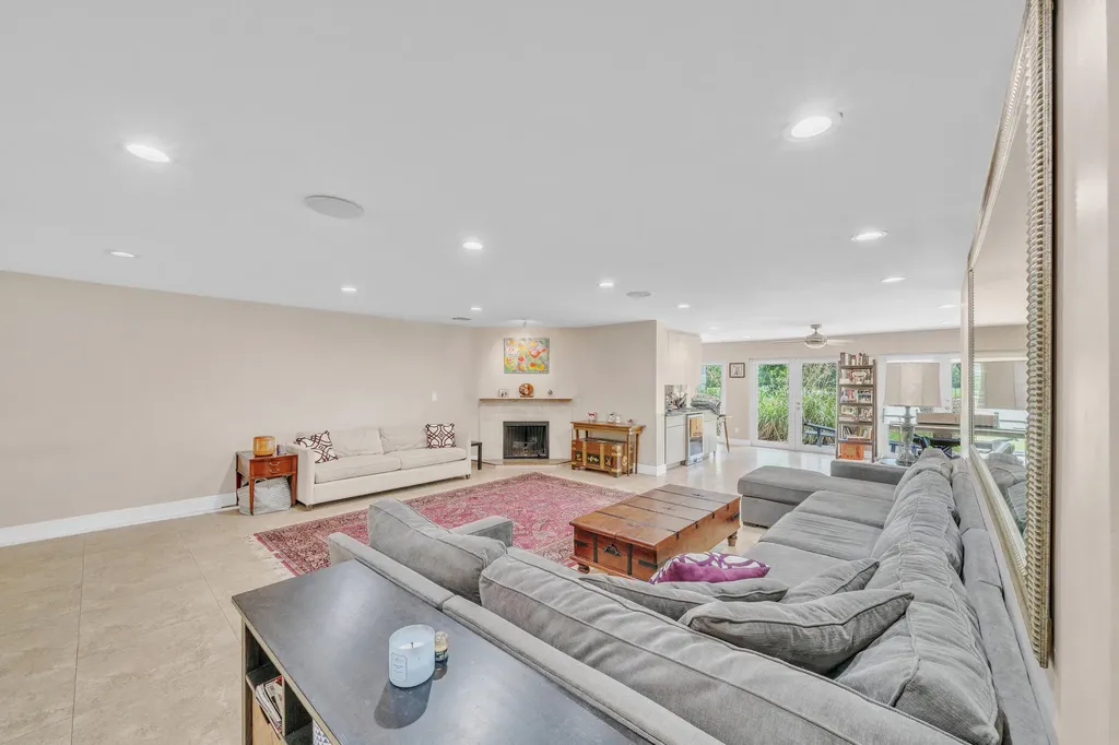 5844 Pinebrook Drive Boca Raton FL 33433