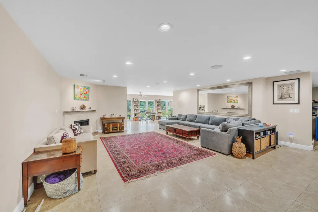 5844 Pinebrook Drive Boca Raton FL 33433