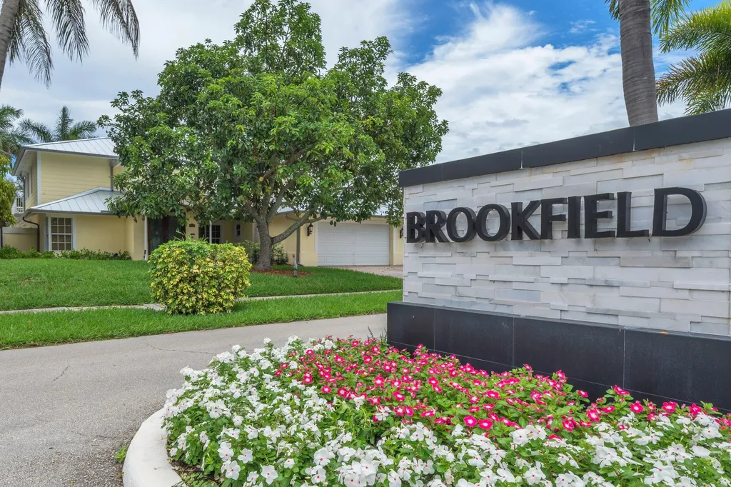 5844 Pinebrook Drive Boca Raton FL 33433
