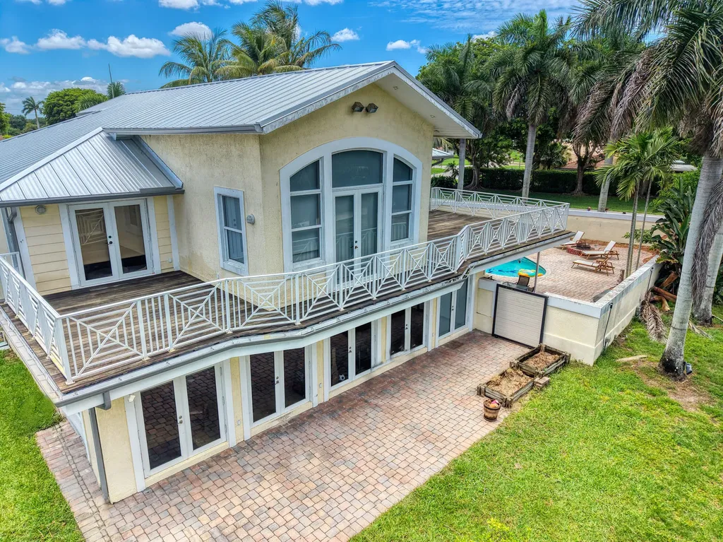 5844 Pinebrook Drive Boca Raton FL 33433