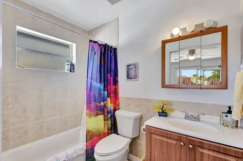 1919 Doffer Lane North Palm Beach FL 33408