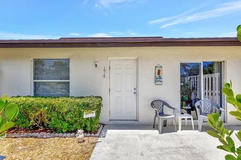 1919 Doffer Lane North Palm Beach FL 33408