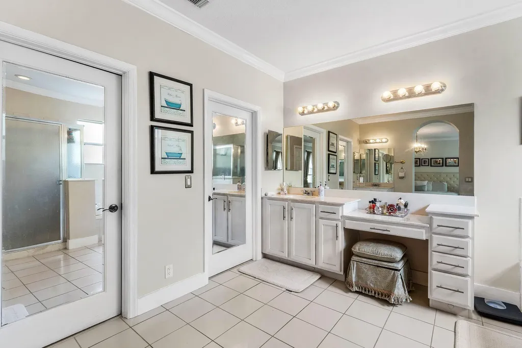 599 Cresta Circle West Palm Beach FL 33413