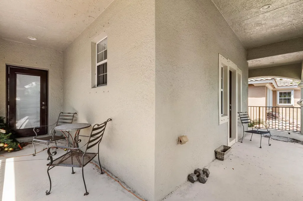 599 Cresta Circle West Palm Beach FL 33413