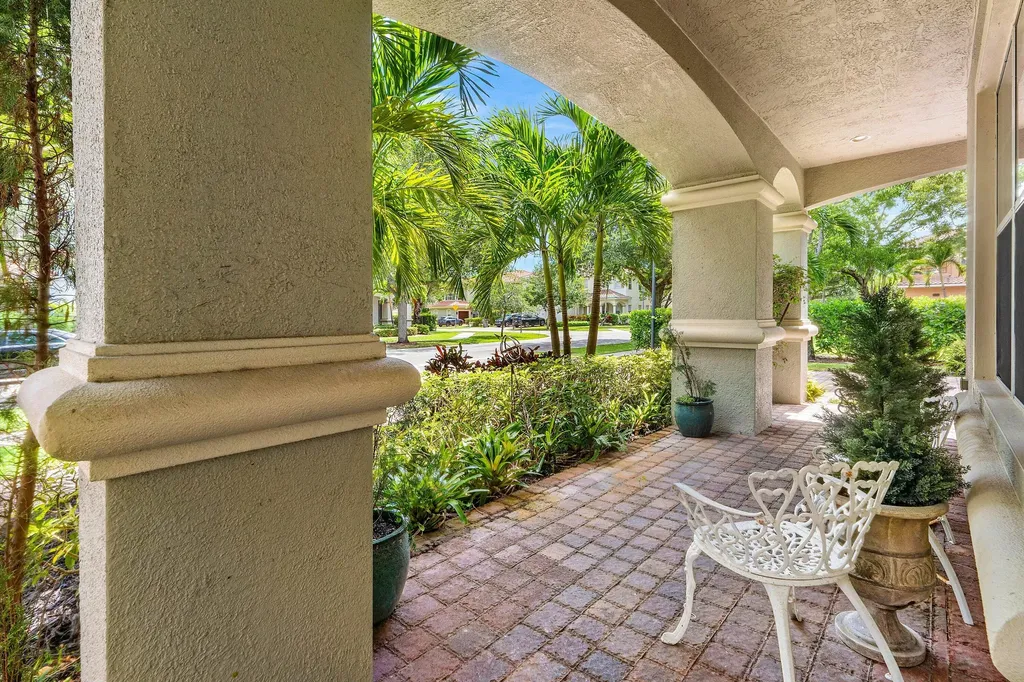 599 Cresta Circle West Palm Beach FL 33413