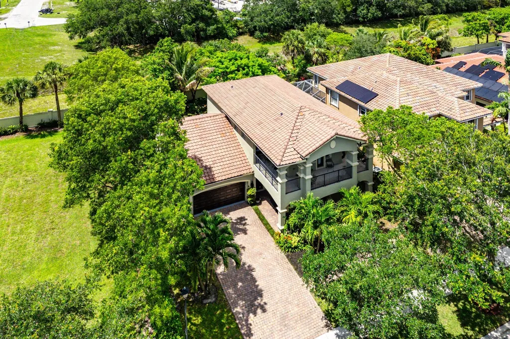 599 Cresta Circle West Palm Beach FL 33413