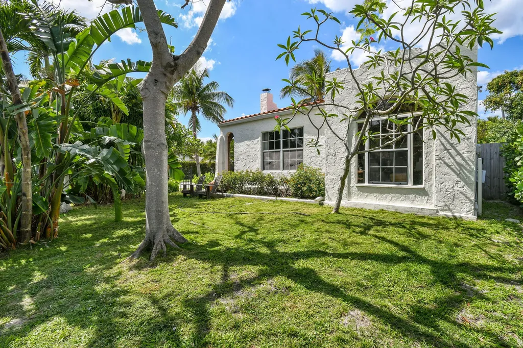 2118 Florida Avenue West Palm Beach FL 33401