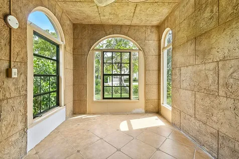 2118 Florida Avenue West Palm Beach FL 33401