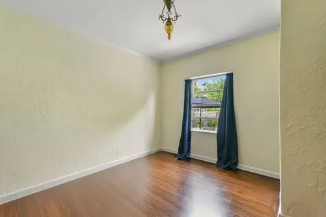 2118 Florida Avenue West Palm Beach FL 33401