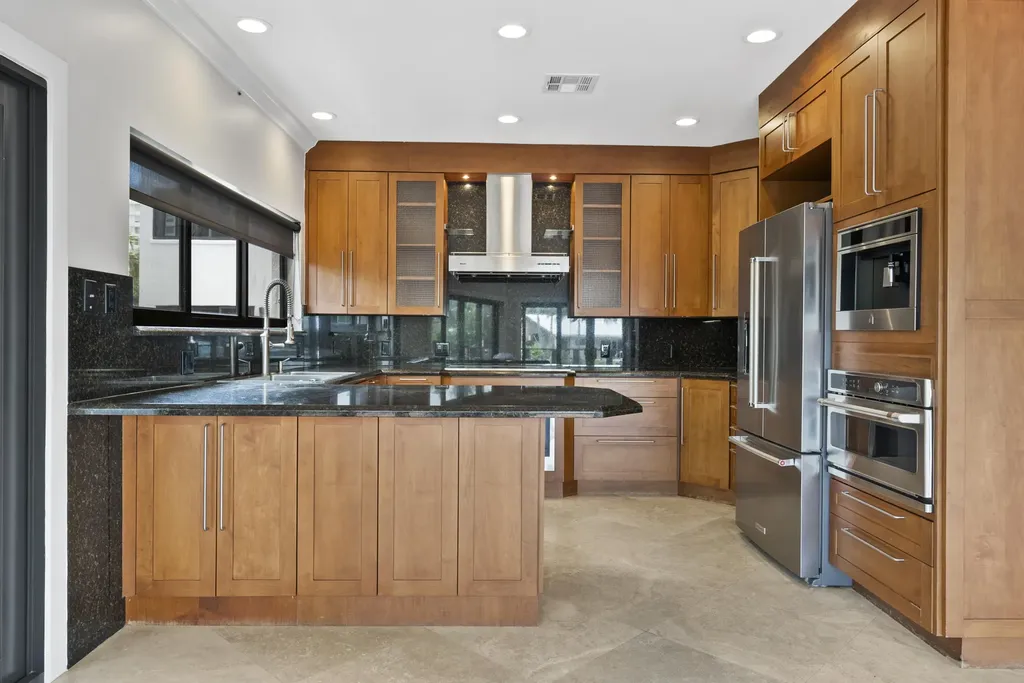 1121 Bel Air Drive Highland Beach FL 33487