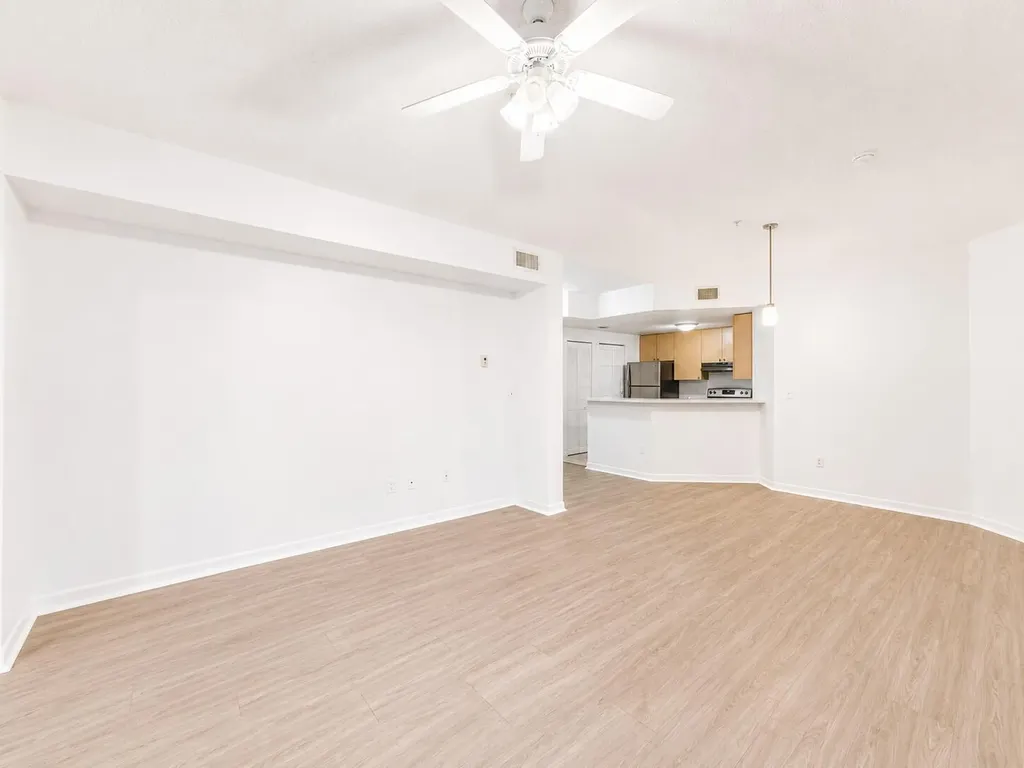 5056 Lantana Road Lake Worth FL 33463