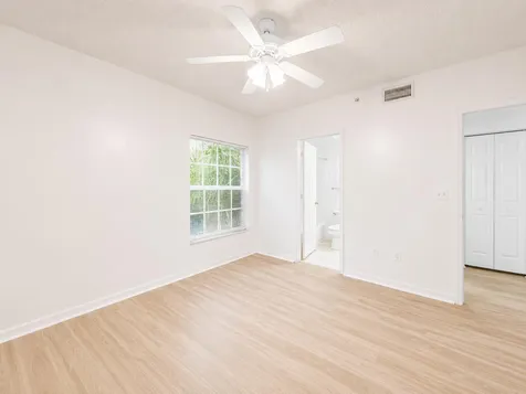 5056 Lantana Road Lake Worth FL 33463