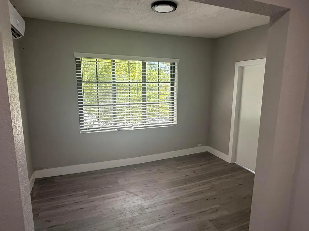 2000 Jefferson Street Hollywood FL 33020