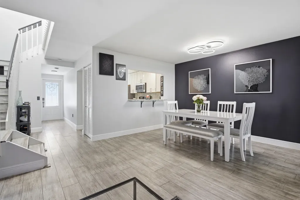 1512 N 15th Terrace Hollywood FL 33020