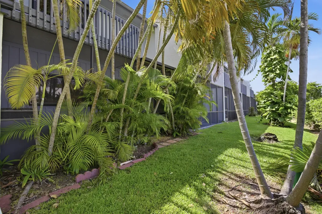 1512 N 15th Terrace Hollywood FL 33020