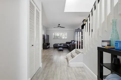 1512 N 15th Terrace Hollywood FL 33020