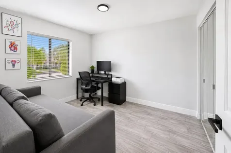 1512 N 15th Terrace Hollywood FL 33020