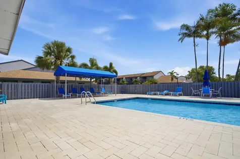 1512 N 15th Terrace Hollywood FL 33020