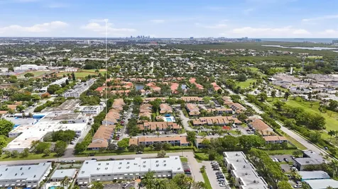 1512 N 15th Terrace Hollywood FL 33020