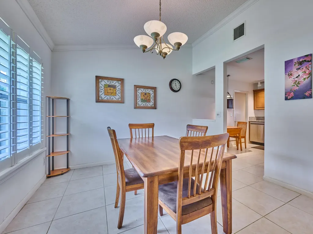 9901 SE Little Club Way N Tequesta FL 33469