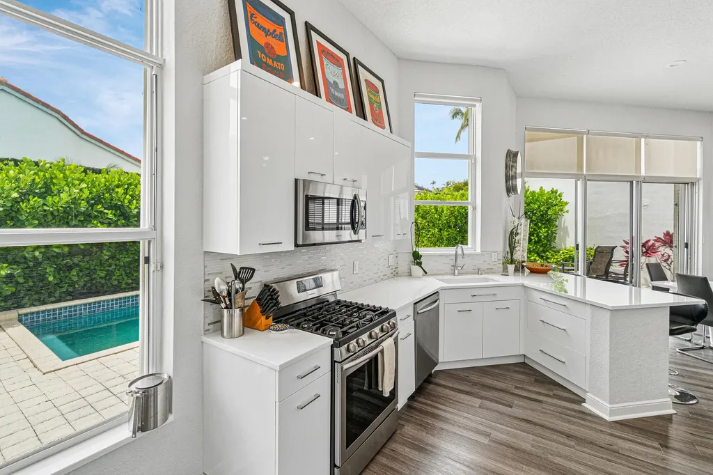 4278 NW 65th Road Boca Raton FL 33496