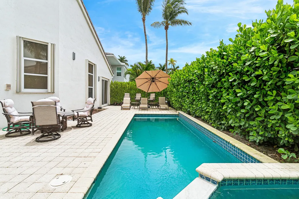 4278 NW 65th Road Boca Raton FL 33496