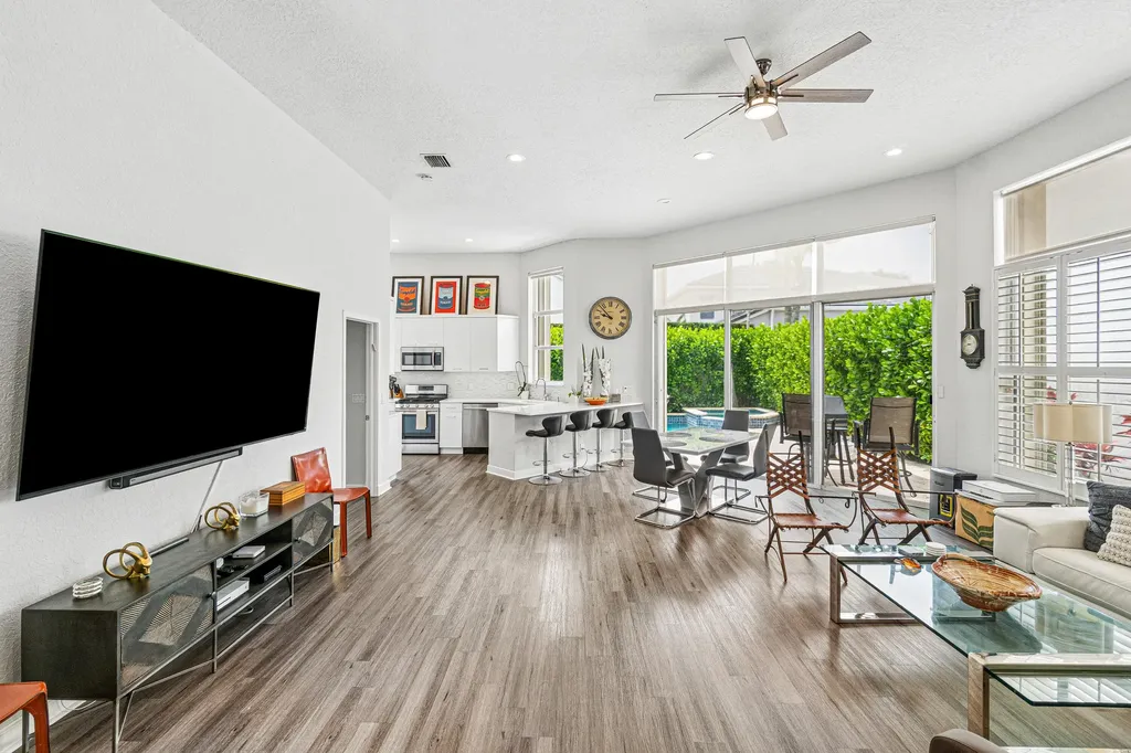 4278 NW 65th Road Boca Raton FL 33496