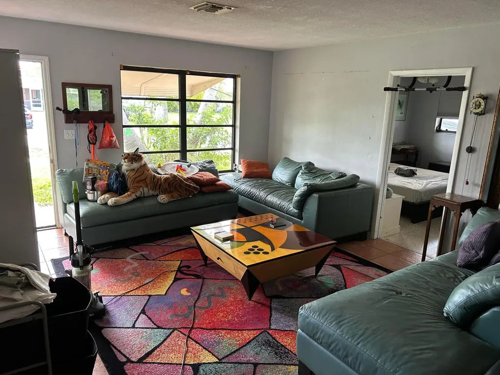 1421 Crest Drive Lake Worth FL 33461