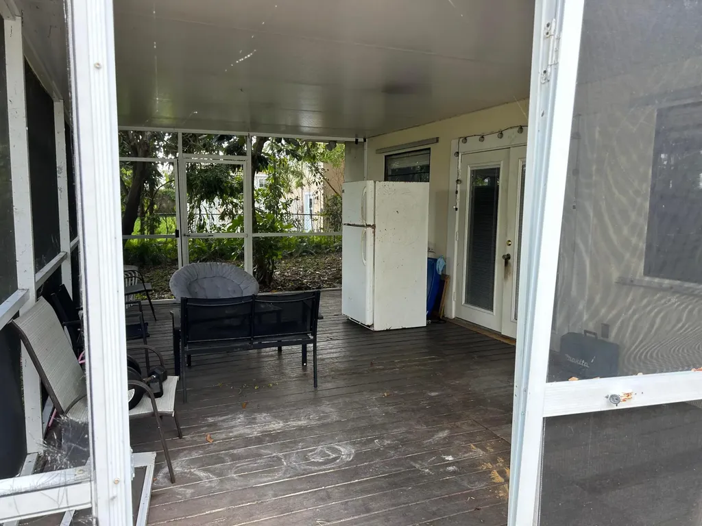 1421 Crest Drive Lake Worth FL 33461