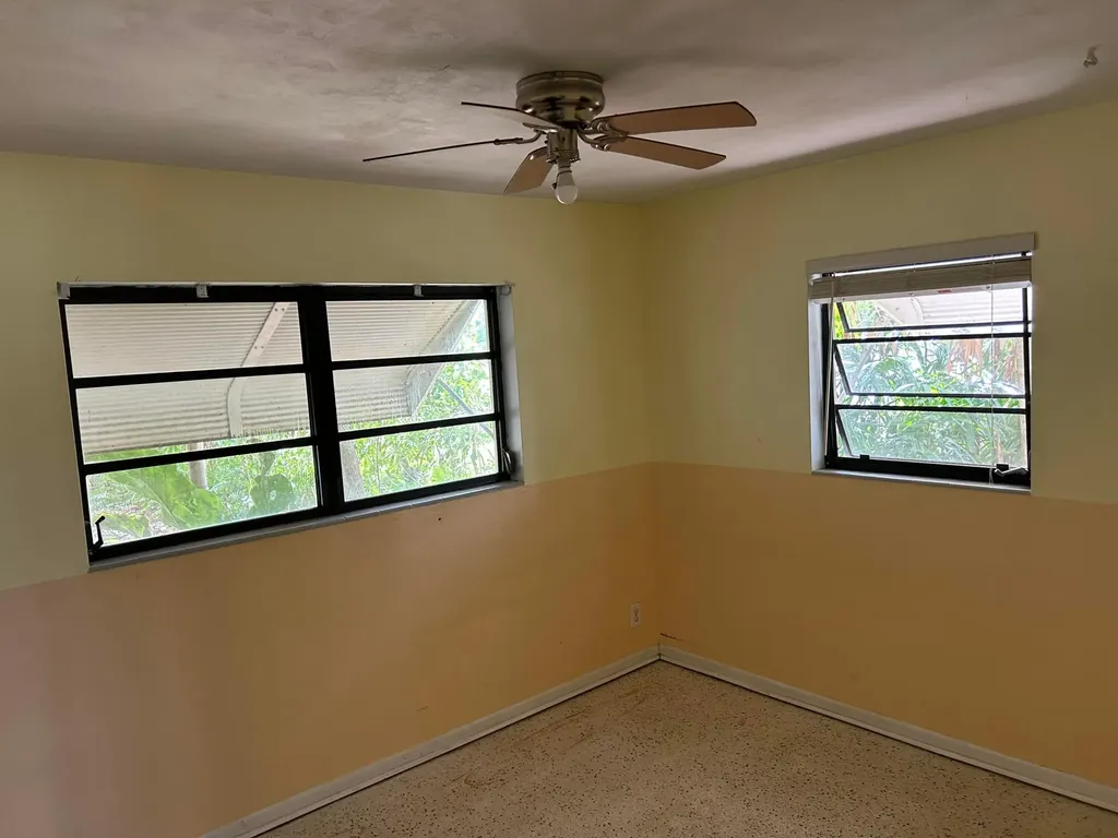 1421 Crest Drive Lake Worth FL 33461