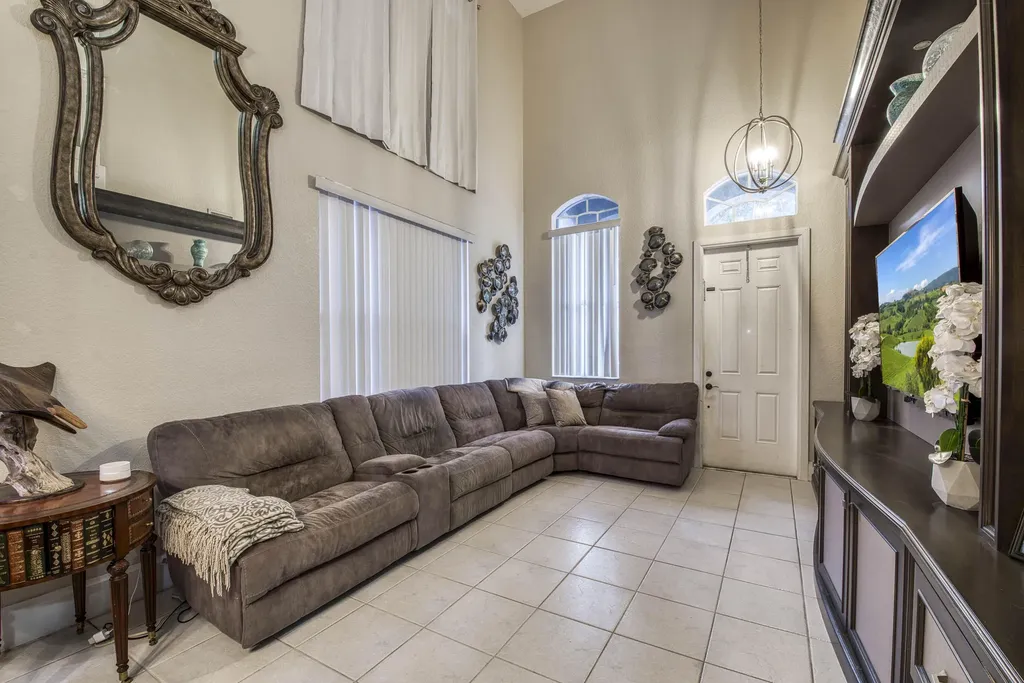 1508 Sagewood Court Riviera Beach FL 33404