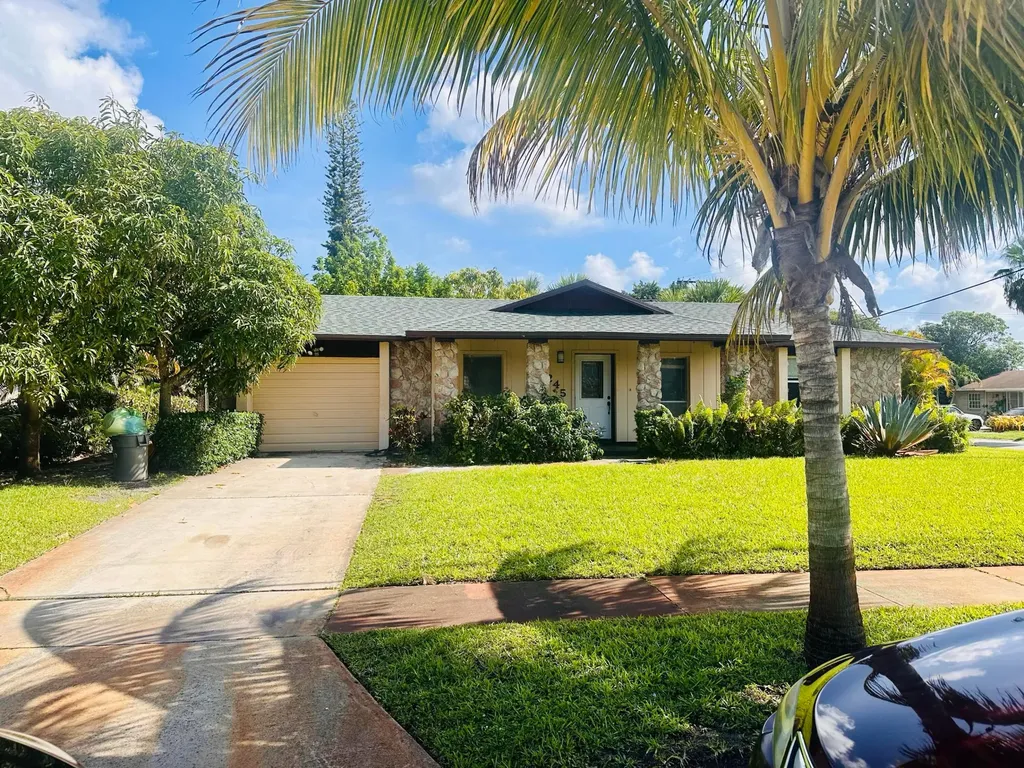 6245 Saxon Boulevard West Palm Beach FL 33417
