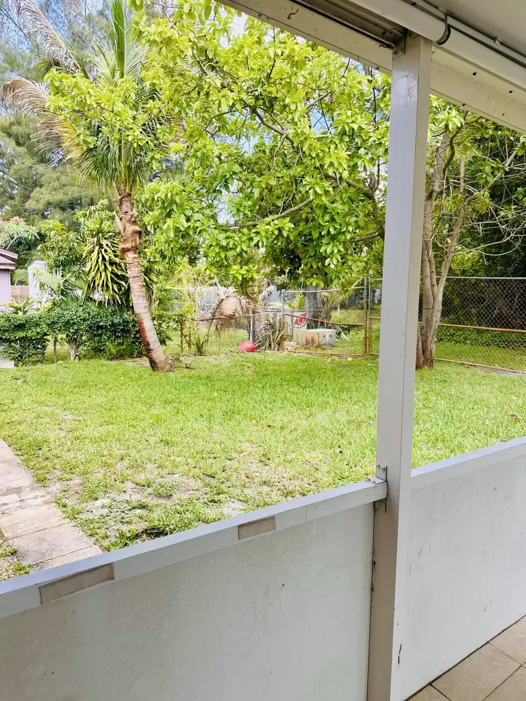 6245 Saxon Boulevard West Palm Beach FL 33417