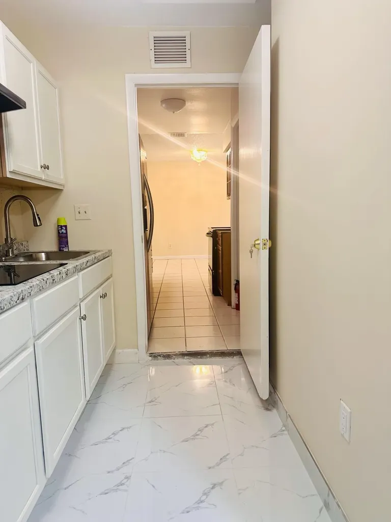 6245 Saxon Boulevard West Palm Beach FL 33417