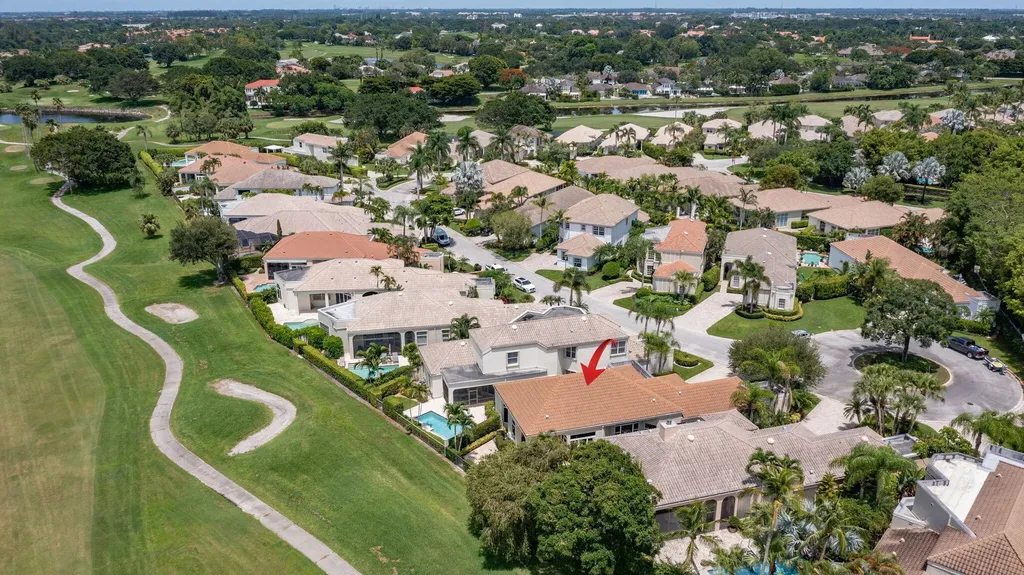 2402 Players Court Wellington FL 33414