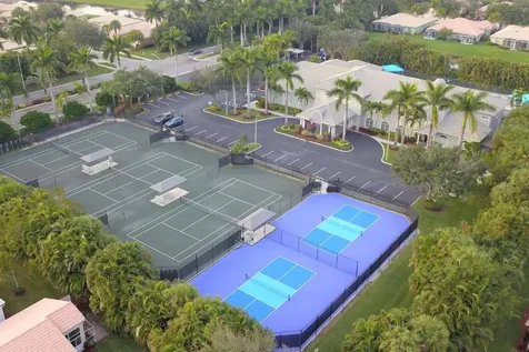10884 Royal Caribbean Circle Boynton Beach FL 33437