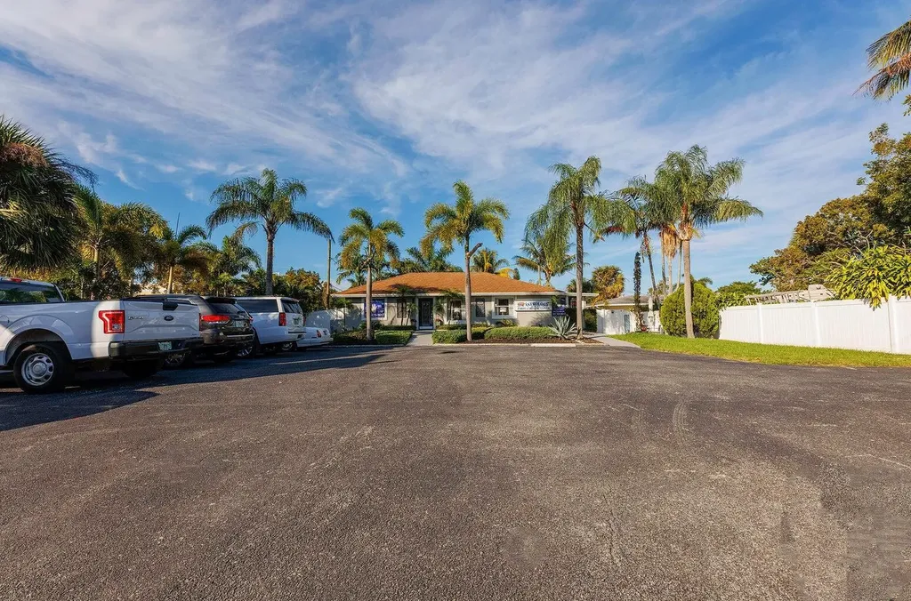 2935 Lake Worth Road Palm Springs FL 33461