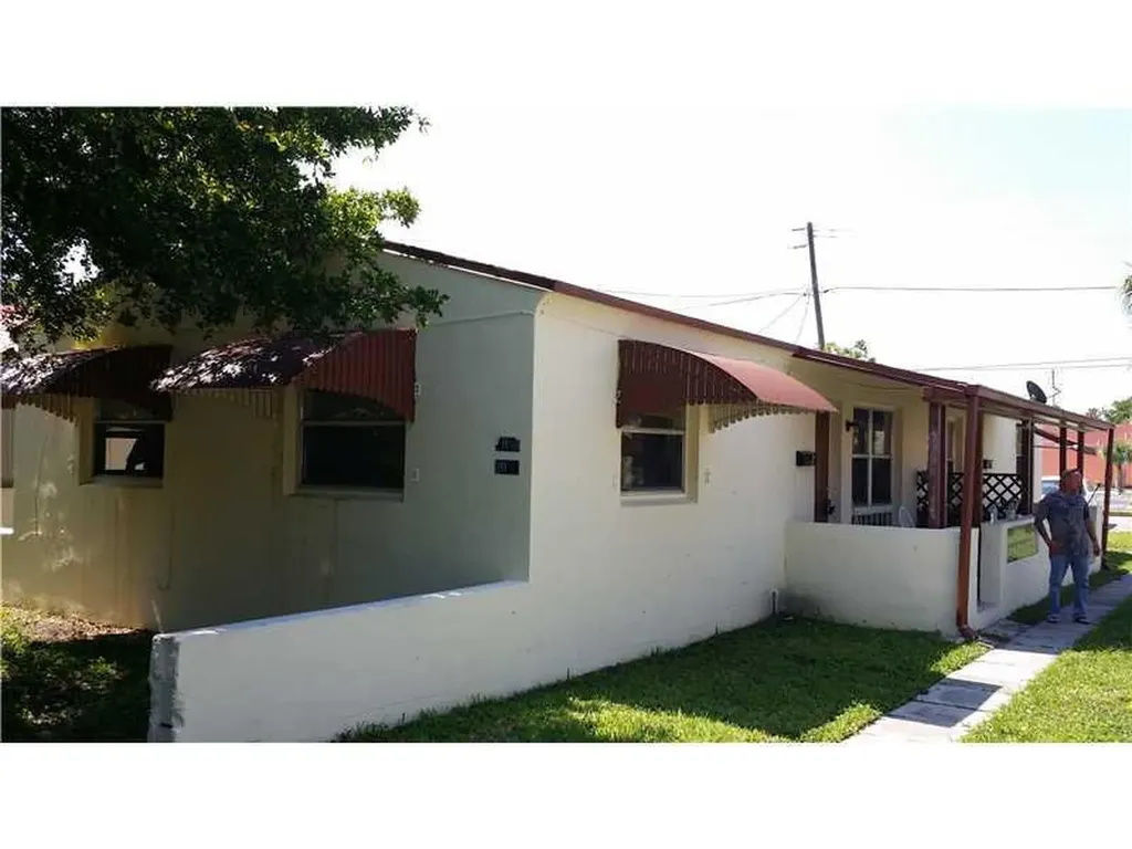 2030 Taylor Hollywood FL 33020
