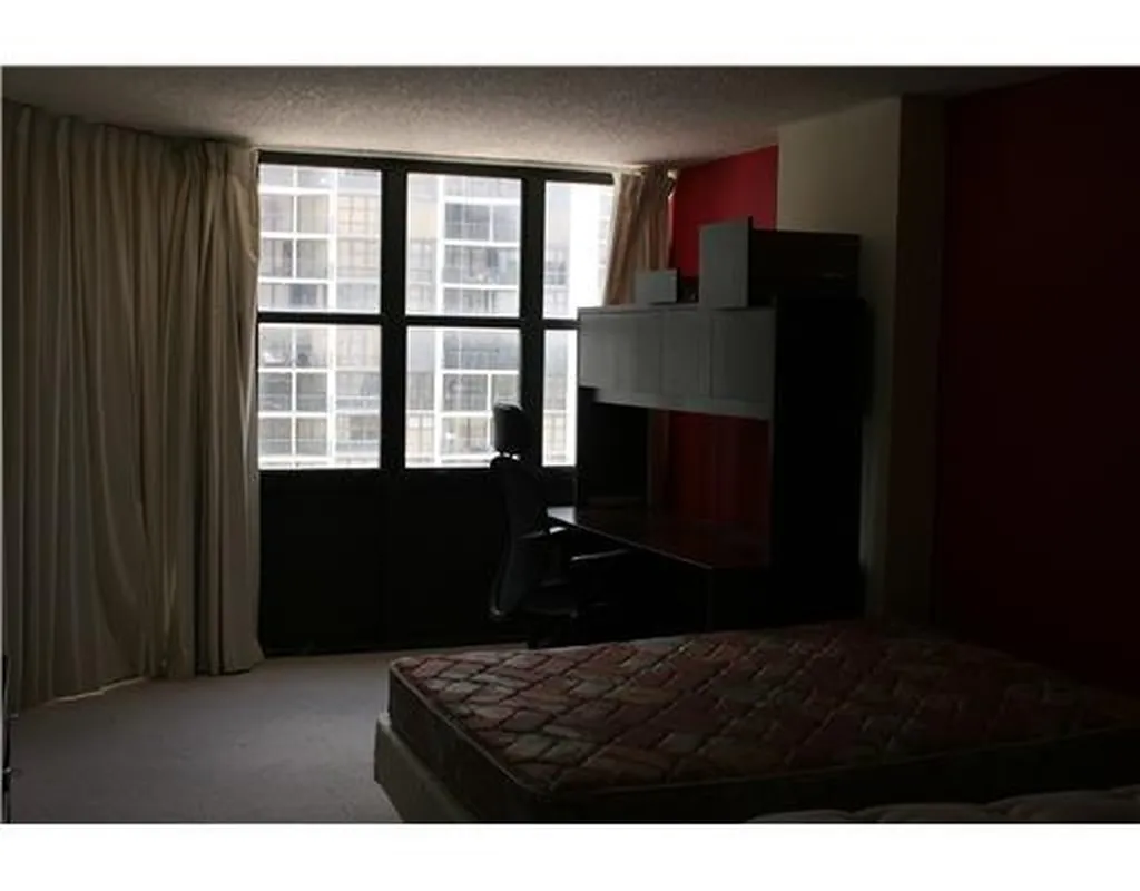 1915 Brickell Avenue Miami FL 33129